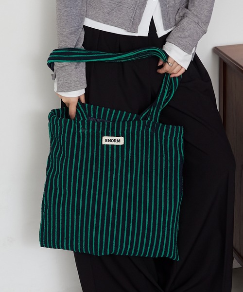 forksy.（フォルクシー）の「【forksy.】カラーストライプ パイル地 トートバッグ（トートバッグ・レディース・アイボリー/ブルー/ピンク/アイボリー系/ブラック/ネイビー・FREE）」の4枚目の写真