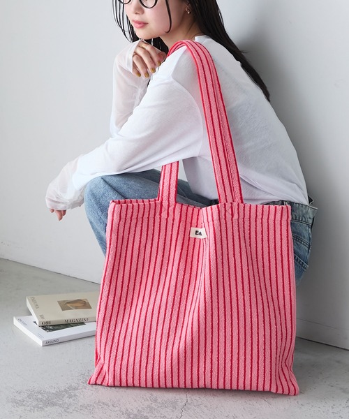 forksy.（フォルクシー）の「【forksy.】カラーストライプ パイル地 トートバッグ（トートバッグ・レディース・アイボリー/ブルー/ピンク/アイボリー系/ブラック/ネイビー・FREE）」の14枚目の写真