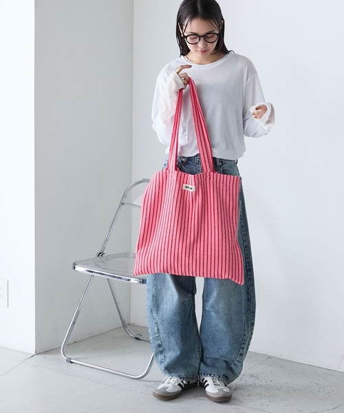 forksy.（フォルクシー）の「【forksy.】カラーストライプ パイル地 トートバッグ（トートバッグ・レディース・アイボリー/ブルー/ピンク/アイボリー系/ブラック/ネイビー・FREE）」の19枚目の写真