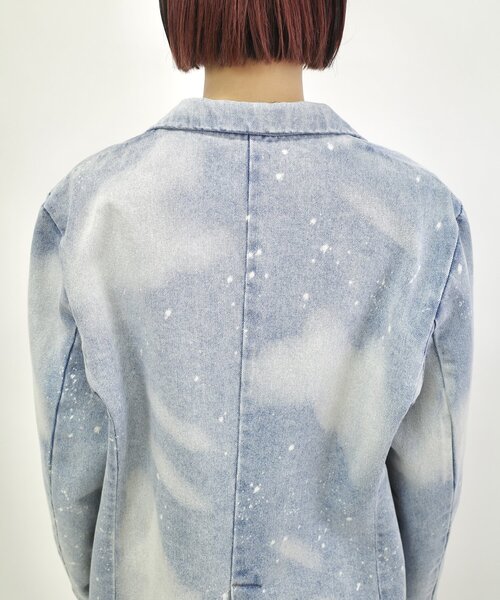 WHO'S WHO gallery（フーズフーギャラリー）の「スプレーブリーチデニムジャケット（テーラードジャケット・レディース・ブラック/サックスブルー・FREE）」の18枚目の写真