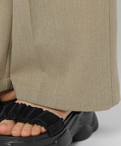 mysty woman(ミスティウーマン)の「【セットアップ着用可】リボンベルトタックパンツ 329033(スラックス・レディース・ダークブラウン/サンドベージュ/グレイッシュベージュ・FREE)」の12枚目の写真