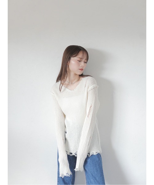 Reurie'(レウリィ)の「クラッシュリブニット/crush rib knit 長袖 ダメージ加工 カジュアル 韓国ファッション シンプル Y2K(ニット/セーター・レディース・ブラック/アイボリー・FREE)」の16枚目の写真