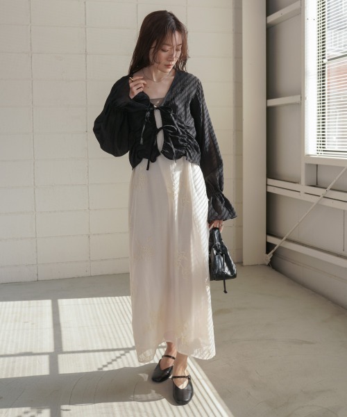 Bab（バブ）の「ギャザーキャンディースリーブブラウス（シャツ/ブラウス・レディース・ブラック/オフホワイト/B/A・M）」の17枚目の写真