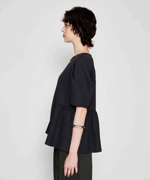 cloenc(クロエンス)の「【手洗い可】フレアチュニックブラウス(シャツ/ブラウス・レディース・オフホワイト/チャコールグレー・02)」の12枚目の写真