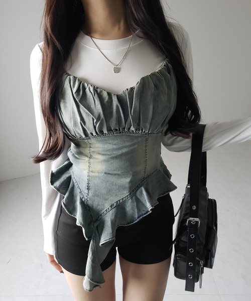 me+em select(ミームセレクト)の「【 2点セット 】ヴィンテージデニムビスチェ & レイヤードTシャツセット / vintage denim bustier & layered T-shirts set(アンサンブル・レディース・ブラック/ホワイト・FREE)」の21枚目の写真