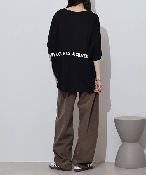 atONE(アットワン)の「BIGロゴプリントポケット付きドルマンTシャツ(Tシャツ/カットソー・レディース・ブラック/パープル/杢グレー・L/M)」の9枚目の写真