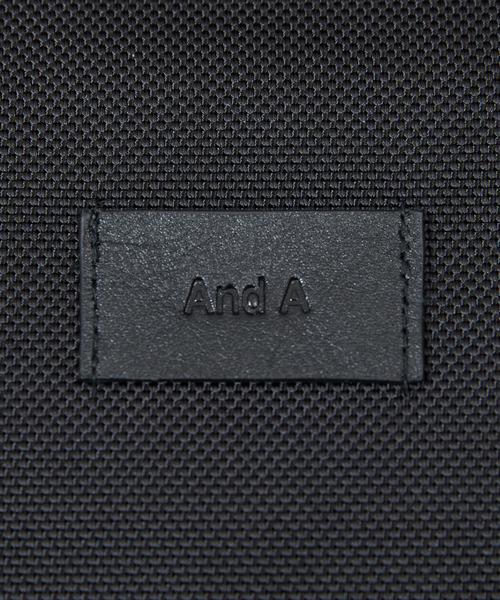And A(アンドエー)の「And A アンドエー / PHOTOGRAPHER WEIGHT SHOULDER BAG 防水防汚コーデュラナイロンショルダーバッグ 日本製 / AA-A24U003(ショルダーバッグ・メンズ・ブラック・FREE)」の18枚目の写真