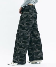 Dark camouflage wide pants / ダークカモフラ-ジュワイドパンツ