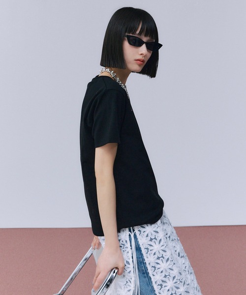 EIMY ISTOIRE（エイミーイストワール）の「パールロゴTシャツ（Tシャツ/カットソー・レディース・ホワイト/ピンク/ブラック/サックスブルー・F）」の11枚目の写真