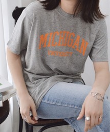 【spiritoso】MICHIGAN カレッジロゴプリントTシャツ(CP)