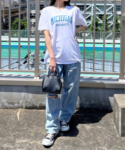 spiritoso(スピリトーゾ)の「【spiritoso】MICHIGAN カレッジロゴプリントTシャツ(CP)(Tシャツ/カットソー・レディース・杢グレー/ホワイト/ブルー系1/ネイビー×ホワイト/ブラック/ホワイト×ブラック/グリーン/ブラック×ホワイト・L/M/S/XL)」の17枚目の写真