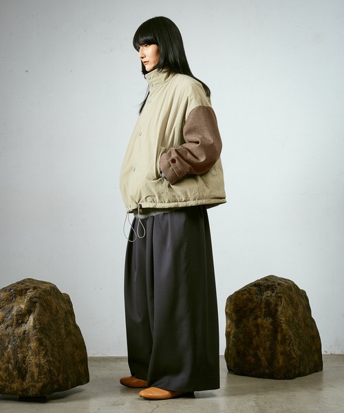 Dulcamara（ドゥルカマラ）の「エイジングRIPクロスパデッド切替JK（ブルゾン・メンズ・ベージュ系/カーキ系・0/1）」の8枚目の写真