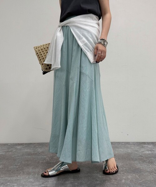 fredy emue(フレディエミュ)の「ニュアンスギャザーフレアースカート(スカート・レディース・サックスブルー/チャコールグレー/オフホワイト・38/36)」の18枚目の写真