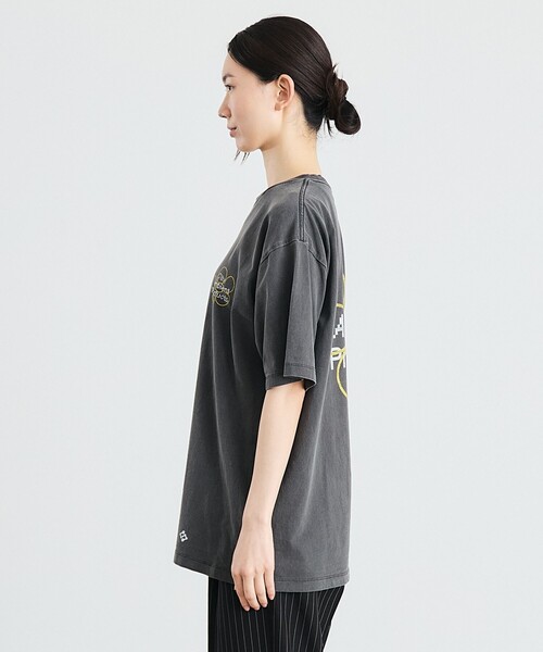 City Ambient Products（シティアンビエントプロダクツ）の「City Ambient Products: フラワー プリント フェード ピグメント Tシャツ（Tシャツ/カットソー・メンズ・ブラウン/ネイビー/チャコールグレー/ダークグレー・SMALL/MEDIUM/LARGE）」の6枚目の写真