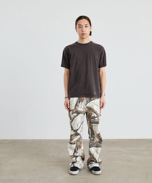 City Ambient Products（シティアンビエントプロダクツ）の「City Ambient Products: フラワー プリント フェード ピグメント Tシャツ（Tシャツ/カットソー・メンズ・ブラウン/ネイビー/チャコールグレー/ダークグレー・SMALL/MEDIUM/LARGE）」の22枚目の写真