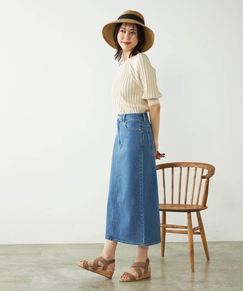 a.v.v（アーヴェヴェ）の「クロスゴムサンダル（サンダル・レディース・アイボリー/ブラック/オレンジ/ベージュ・22.5/23.5/24.5）」の10枚目の写真