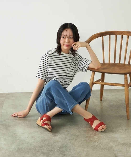 a.v.v（アーヴェヴェ）の「クロスゴムサンダル（サンダル・レディース・アイボリー/ブラック/オレンジ/ベージュ・22.5/23.5/24.5）」の15枚目の写真