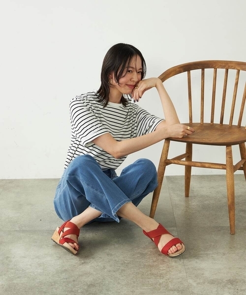 a.v.v（アーヴェヴェ）の「クロスゴムサンダル（サンダル・レディース・アイボリー/ブラック/オレンジ/ベージュ・22.5/23.5/24.5）」の16枚目の写真