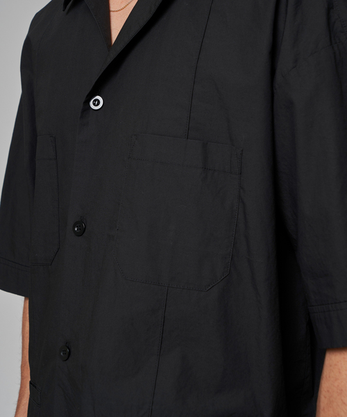 EDIFICE（エディフィス）の「GOLDEN MILLS INC. (ゴールデンミルズ インク) タイプライター キューバ シャツ（シャツ/ブラウス・メンズ・ブラック/ホワイト・SMALL/MEDIUM/LARGE）」の11枚目の写真