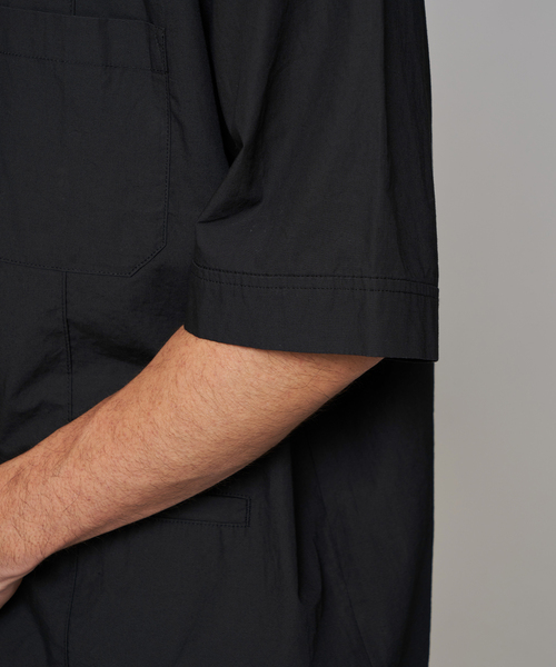 EDIFICE（エディフィス）の「GOLDEN MILLS INC. (ゴールデンミルズ インク) タイプライター キューバ シャツ（シャツ/ブラウス・メンズ・ブラック/ホワイト・SMALL/MEDIUM/LARGE）」の12枚目の写真