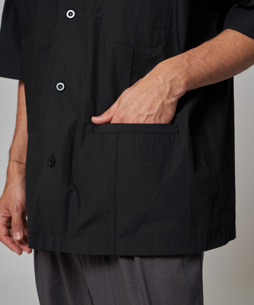 EDIFICE（エディフィス）の「GOLDEN MILLS INC. (ゴールデンミルズ インク) タイプライター キューバ シャツ（シャツ/ブラウス・メンズ・ブラック/ホワイト・SMALL/MEDIUM/LARGE）」の13枚目の写真