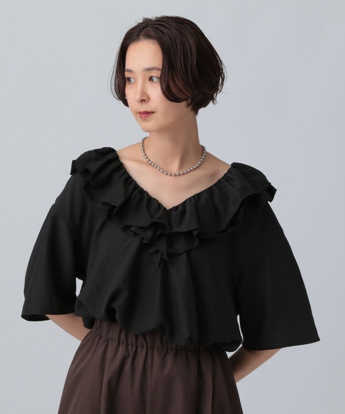 LEPSIM(レプシィム)の「フリルVネック5分袖ブラウス 496306(シャツ/ブラウス・レディース・オフホワイト/ライトブルー/ブラック・FREE)」の13枚目の写真