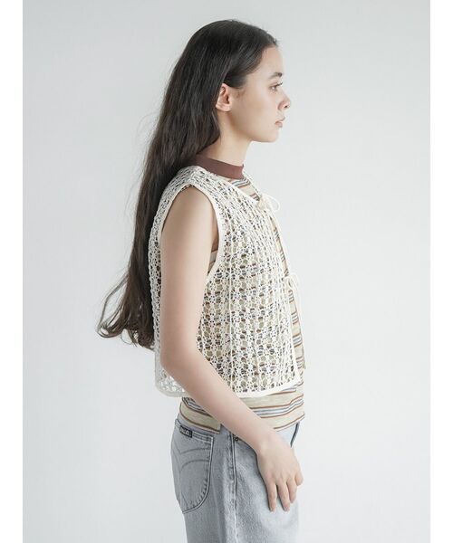 FIKA.(フィーカ)の「Geometric lace gilet(その他トップス・レディース・アイボリー/ブラック・MEDIUM)」の8枚目の写真