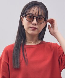 Zoff（ゾフ）の「【WEB限定】Zoff｜STUDIO SEVEN｜ウェリントン型 調光サングラス｜スタジオセブン｜紫外線で色が変わる｜調光レンズ｜紫外線防止 UVカット｜メンズ レディース ユニセックス（サングラス・レディース）」