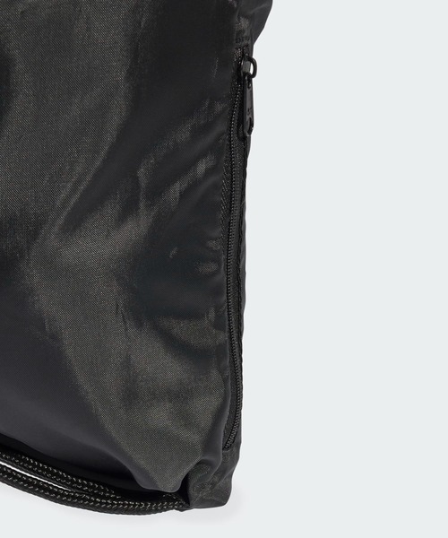 adidas（アディダス）の「アディカラー ジムサック ADICOLOR GYMSACK / アディダスオリジナルス adidas Originals（エコバッグ/サブバッグ・メンズ・ブラック・FREE）」の4枚目の写真