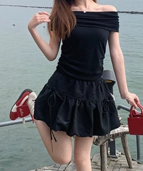 NANAHACHI(ナナハチ)の「オフショル半袖Tシャツ(Tシャツ/カットソー・レディース・アイボリー/パープル/イエロー/ライトブルー/ブラック・FREE)」の11枚目の写真
