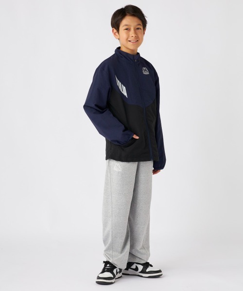 Kappa（カッパ）の「ウィンドジャケット（ナイロンジャケット・キッズ・グレー/ブラック/ネイビー・160/150/140/130）」の6枚目の写真