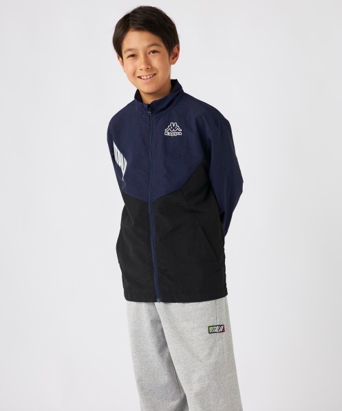 Kappa（カッパ）の「ウィンドジャケット（ナイロンジャケット・キッズ・グレー/ブラック/ネイビー・160/150/140/130）」の8枚目の写真