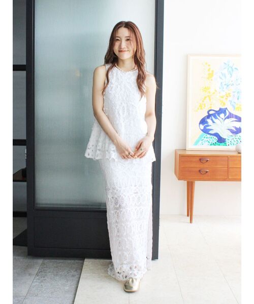 Ungrid(アングリッド)の「バテンレーストップス(シャツ/ブラウス・レディース・オフホワイト/ブラック・FREE)」の5枚目の写真