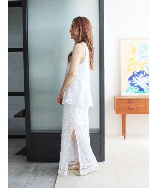 Ungrid(アングリッド)の「バテンレーストップス(シャツ/ブラウス・レディース・オフホワイト/ブラック・FREE)」の4枚目の写真