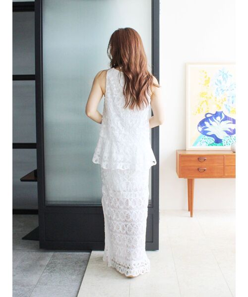 Ungrid(アングリッド)の「バテンレーストップス(シャツ/ブラウス・レディース・オフホワイト/ブラック・FREE)」の3枚目の写真