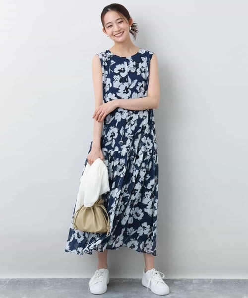 MK MICHEL KLEIN（エムケーミッシェルクラン）の「花柄ティアードワンピース/洗える（ワンピース・レディース・ブラウン/ネイビー・38）」の10枚目の写真