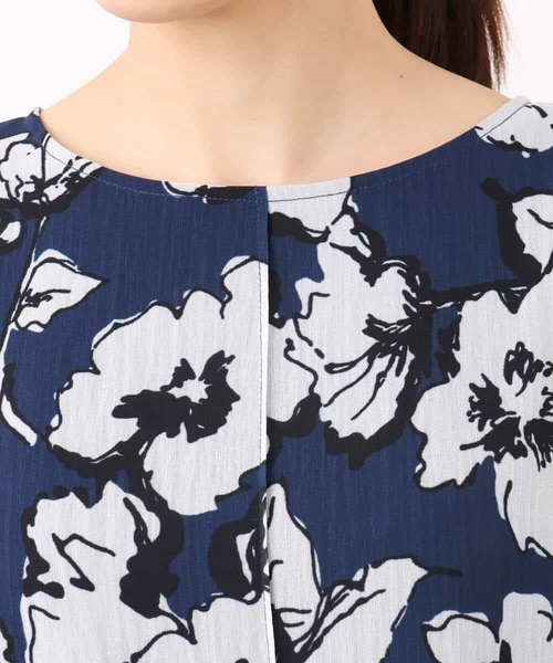 MK MICHEL KLEIN（エムケーミッシェルクラン）の「花柄ティアードワンピース/洗える（ワンピース・レディース・ブラウン/ネイビー・38）」の15枚目の写真