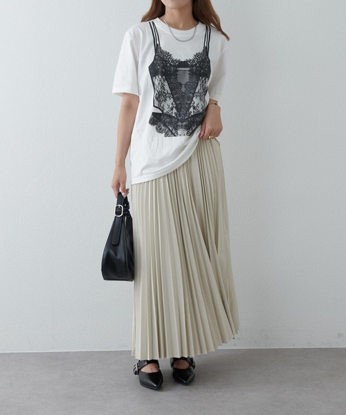 Lui's（ルイス）の「フェイクレザープリーツスカート（スカート・レディース・アイボリー/ダークブラウン/ブラック・36/38）」の15枚目の写真