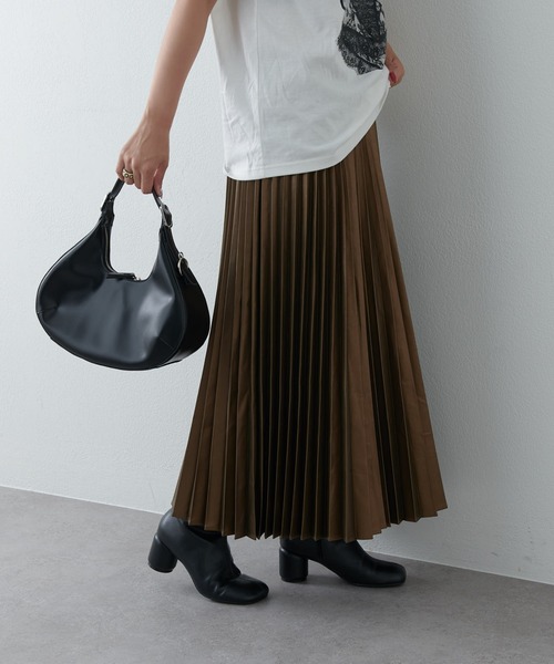 Lui's（ルイス）の「フェイクレザープリーツスカート（スカート・レディース・アイボリー/ダークブラウン/ブラック・36/38）」の20枚目の写真