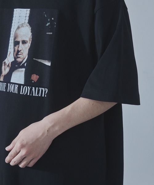 SLICK（スリック）の「【SLICK/スリック】SLICK × The Godfather Printed T-shirt 02 / ザ ゴッドファーザープリントTシャツ 02 /オーバーサイズ シルエット（Tシャツ/カットソー・メンズ・ブラック/ホワイト・2/1/3）」の16枚目の写真