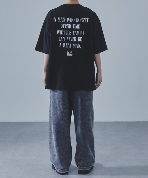 SLICK（スリック）の「【SLICK/スリック】SLICK × The Godfather Printed T-shirt 02 / ザ ゴッドファーザープリントTシャツ 02 /オーバーサイズ シルエット（Tシャツ/カットソー・メンズ・ブラック/ホワイト・2/1/3）」の12枚目の写真