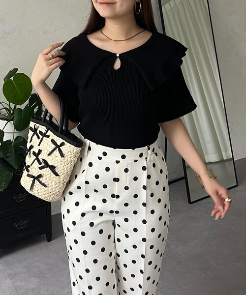 prose verse(プロズヴェール)の「襟付きフロントパールニット(ニット/セーター・レディース・ブラック系その他/ブラック系その他2/ブラック・MEDIUM)」の5枚目の写真