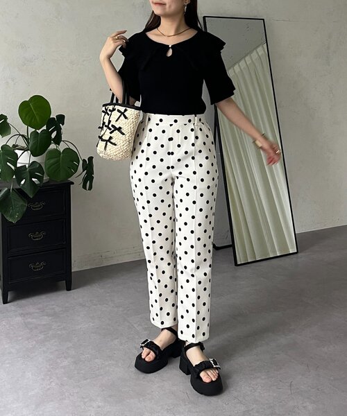 prose verse(プロズヴェール)の「襟付きフロントパールニット(ニット/セーター・レディース・ブラック系その他/ブラック系その他2/ブラック・MEDIUM)」の13枚目の写真