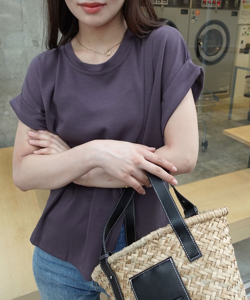 CORNERS(コーナーズ)の「タック入りフレンチスリーブスリットTシャツ(Tシャツ/カットソー・レディース・オフホワイト/チャコールグレー/ブラック・M)」の20枚目の写真