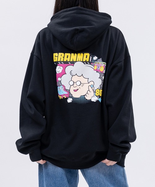 JOHN'S CLOSET(ジョンズクローゼット)の「【a】〔GRANMA/グランマ〕裏起毛 発泡プリント プルオーバーパーカー(パーカー・メンズ・アッシュグレー/ホワイト/ブラック・MEDIUM/LARGE)」の1枚目の写真