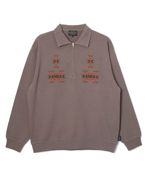 PENDLETON(ペンドルトン)の「PENDLETON/ペンドルトン ピグメントダイ エンブロイダリー ハーフジップ プルオーバー(スウェット・メンズ・チャコールグレー/モカ・MEDIUM/LARGE)」の9枚目の写真