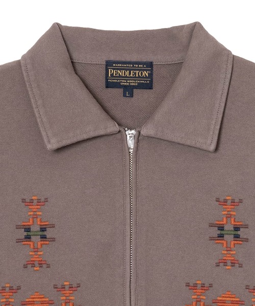 PENDLETON(ペンドルトン)の「PENDLETON/ペンドルトン ピグメントダイ エンブロイダリー ハーフジップ プルオーバー(スウェット・メンズ・チャコールグレー/モカ・MEDIUM/LARGE)」の10枚目の写真