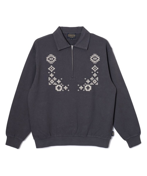 PENDLETON(ペンドルトン)の「PENDLETON/ペンドルトン ピグメントダイ エンブロイダリー ハーフジップ プルオーバー(スウェット・メンズ・チャコールグレー/モカ・MEDIUM/LARGE)」の3枚目の写真