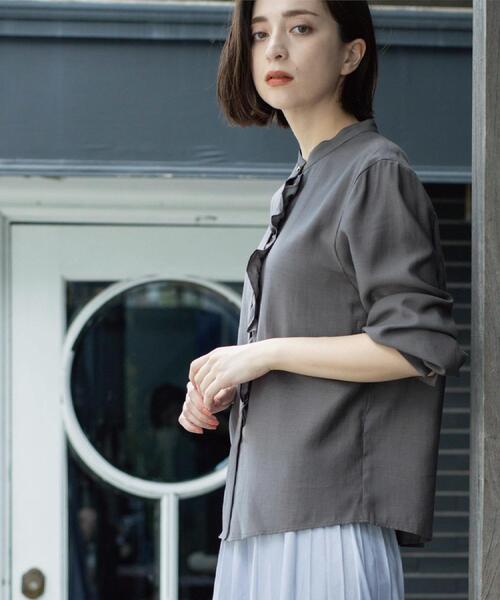 OPAQUE.CLIP（オペークドットクリップ）の「フロントフリルブラウス【洗濯機OK】（シャツ/ブラウス・レディース・グレー/ナチュラル/ボルドー/ネイビー・38/40）」の10枚目の写真