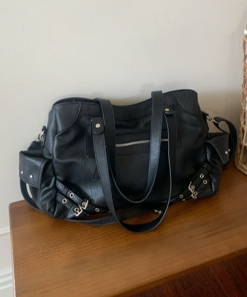 gossip!ロサンゼルス(ゴシップロサンゼルス)の「Y2K大容量レトロバイカーバッグ(2WAY/ショルダー&トート)(ショルダーバッグ・レディース・オフホワイト/ブラック・FREE)」の16枚目の写真